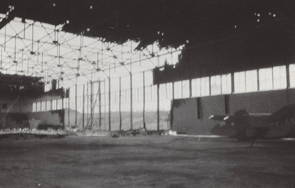 Den nybyggda hangaren vid Bulltofta flygfält