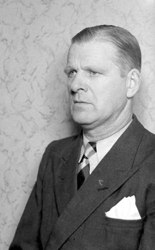 Oskar Persson, Arkelstorp. Byggmästare och bran...