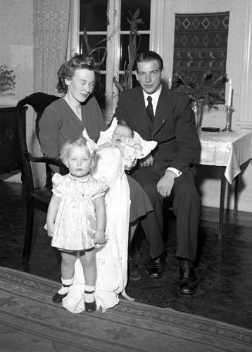 Gunnar Henrikssons barndop familjen Mannestad.