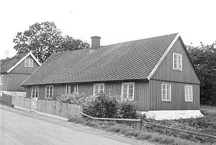 Ägare 1954: Emil och Ida Ahlström.