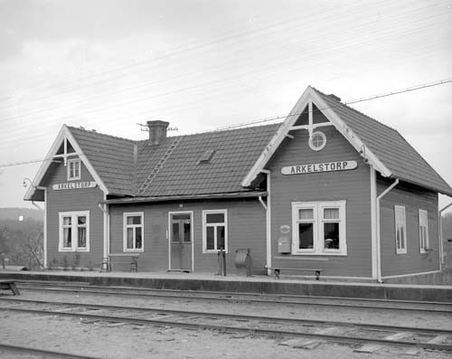 Järnvägstationen Arkelstorp.