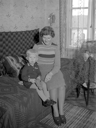 Linnea Linder och son Vånga.