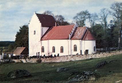 Gryts kyrka från 1100-talet.