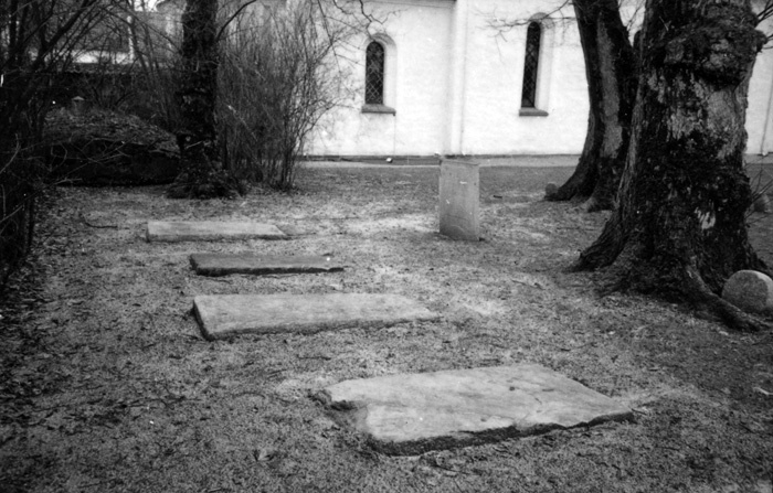 Bosjöklosters kyrkogård.