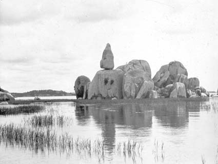 Granitklippor vid sydstranden av Victoriasjön.
