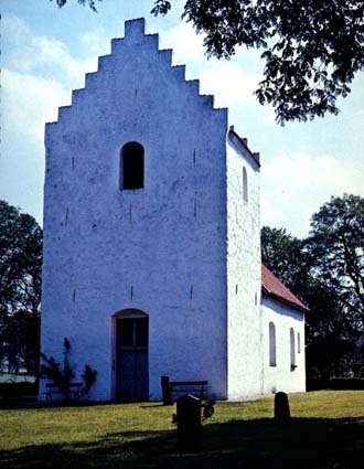 S. Åsum gamla kyrka