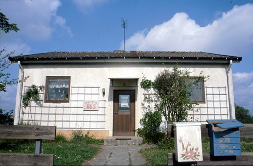 Ungdomens hus, sol. 2000-05