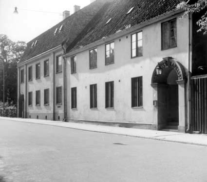 Boningshuset vid Västra Storgatan. Tomt nr. 2 n...