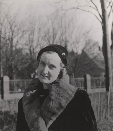 Våren 1938. Amelie.