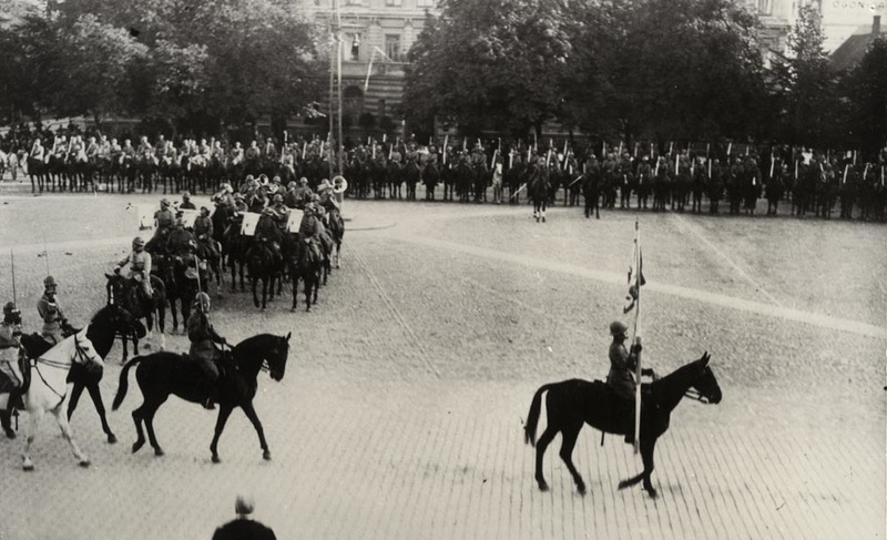 Avskedsparaden på Stora Torg 4 oktober 1927