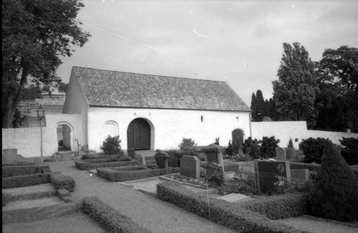 Brunnby kyrka. Yttre renovering 1998. Slutbesik...