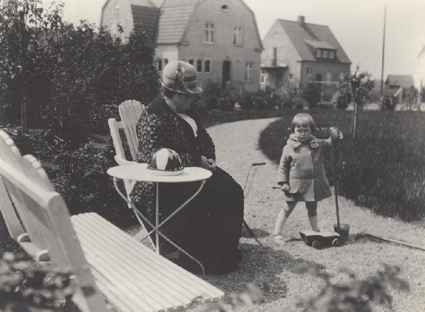 Agnes och Marianne 1927