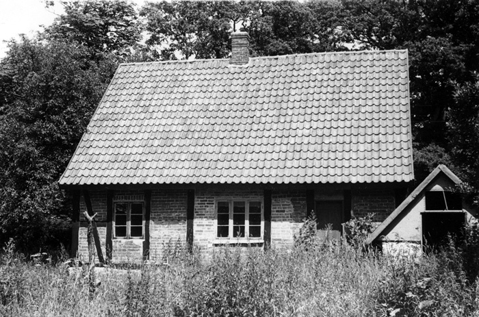 Kadesjö gård, säteri. Gårdssmedjan. Ägare 1953 ...