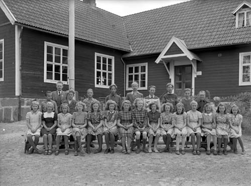 Folkskola ute Värestorp.
