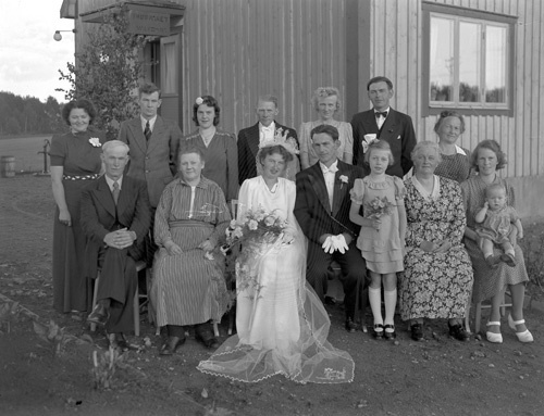 Laurent Hansson bröllop grupp alla Hjärsås.