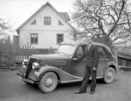 Karl Sjöberg Oppmanna o bilen.