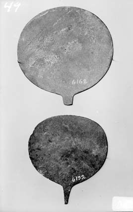 ( 2 st Spegelplatta brons 11,4cm Kr.M 6162)