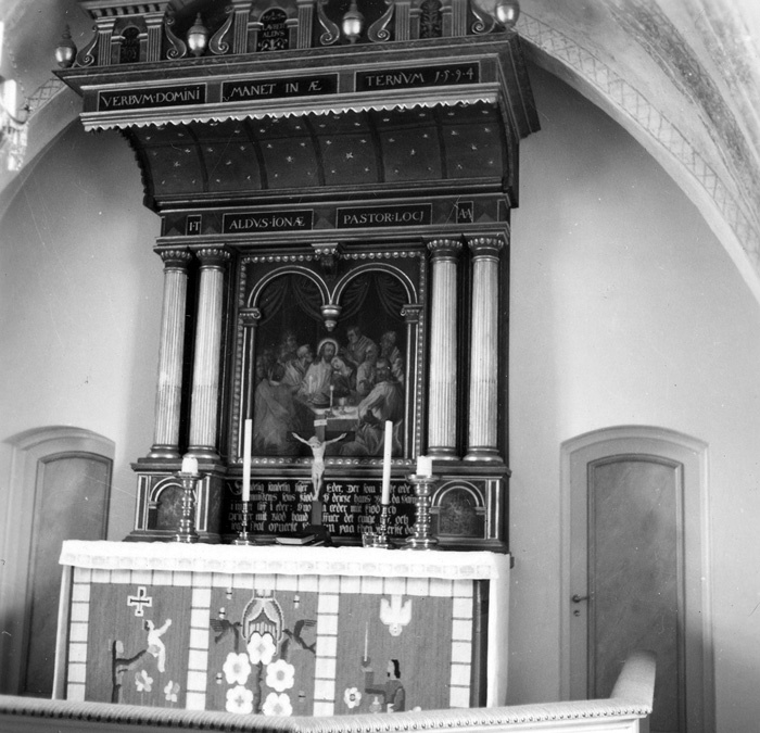 Altaruppsatsen i Jonstorps kyrka.