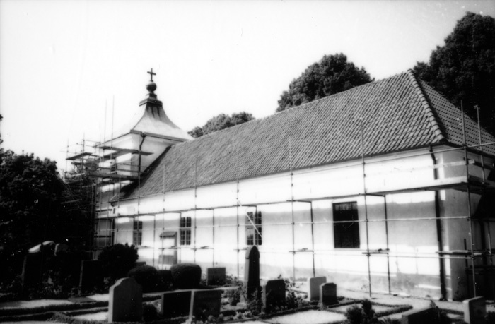 Yttre renovering av Barsebäcks kyrka. Ställning...