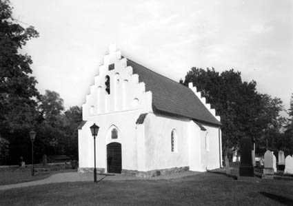 Hyby gamla kyrka, Skåne.