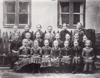 Wirginska skolan ca. 1879 l & ll klass.
