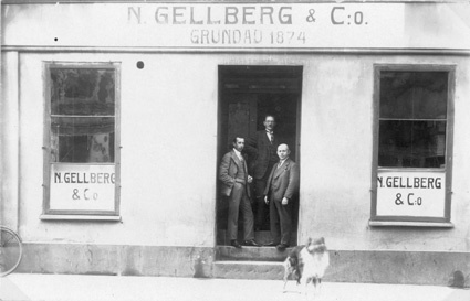 Firman N. Gellberg & Co grundad 1874, Västra St...