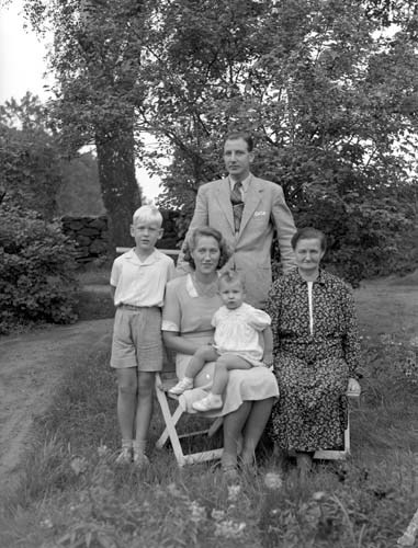 Gösta Andersson Fruktbolaget familj o Betty Ark...
