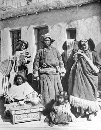 Tibetanska folktyper i Ladakh, Västra Tibet.