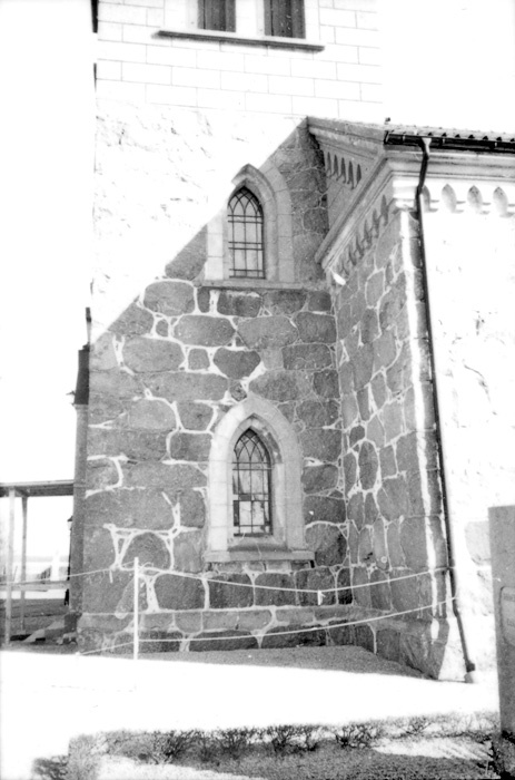 Västra Strö kyrka, före renoveringen 1999. Södr...