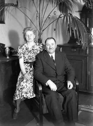 Ernst och Elsa Johansson Oppmanna.