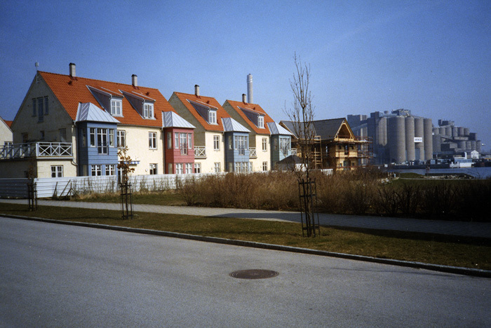Bostäder i Limhamns hamn.