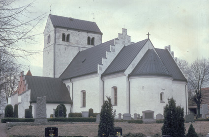 Fjälkinge kyrka, från SO.