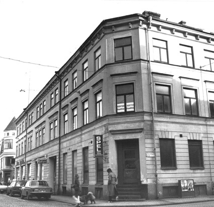 Hörnet Döbelnsgatan , V. Vallgatan.