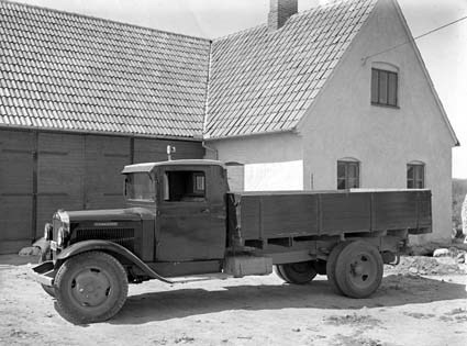 Erik Nilsson Österlöv Lastbilen Henning o familj.