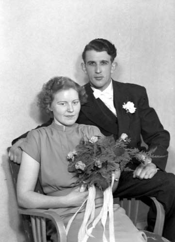 Linnea och Gösta Paulsson brudpar, Rydstorp.