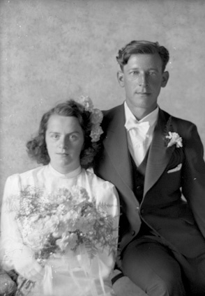 Hubert och Iris Oredsson, Vånga.
