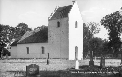 Södra Åsums gamla kyrka från 1200-talet.Sjöbo.