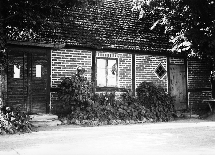 Hyreshus. Ägare 1953 var Krageholms gods.