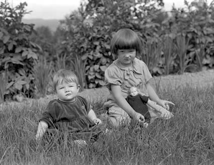 Herman och Maria Sandberg Romelstorp barnen.
