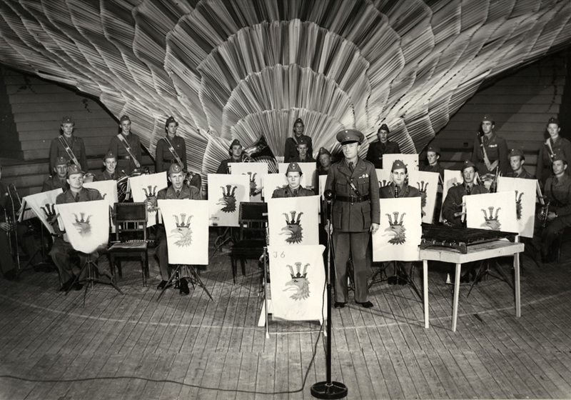 I:6 musikkår i Köpenhamns Tivoli år 1950.