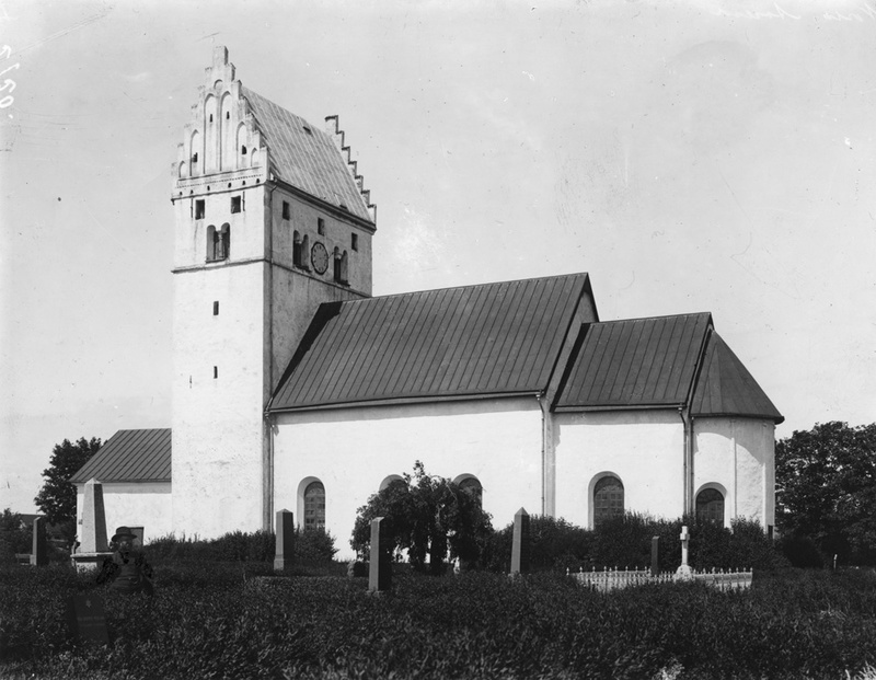 Norra Åsum kyrka. Foto från 1935.