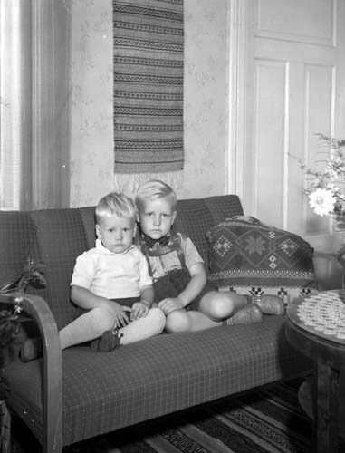 Erik Perssons 2 pojkar Esperyd.