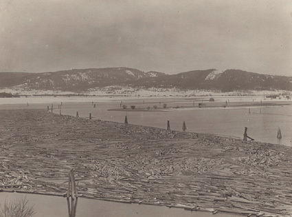 Dalelfven vid Insjön Dalarne, Maj 1915.