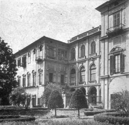 Firenze: Palazzo Gino Capponi (parken och fasad...