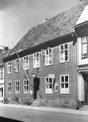 Huset Ö. Storgatan 9 nyuppfördes 1793 av koppar...