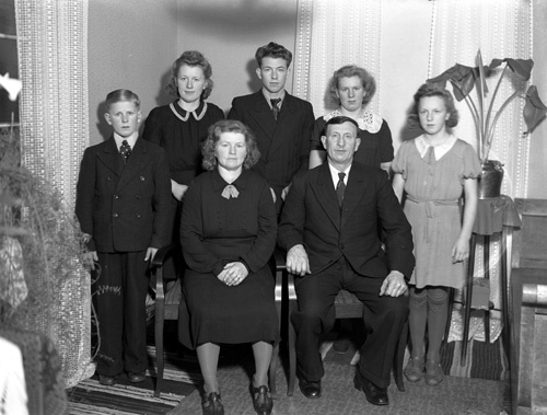Rut och Ernst Bengtsson familjen, Lövedal.