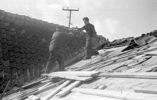 På taket 1947