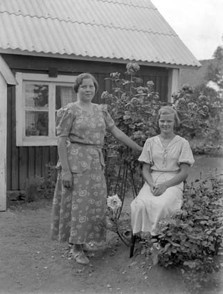 Anna Persson Bonslätt + 1 syster. Oskar Johanss...