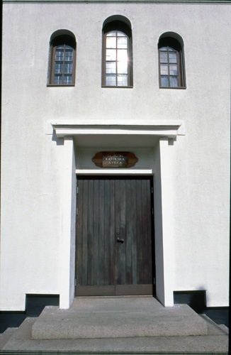Katolska kyrkan, dörr. 2000-05-30