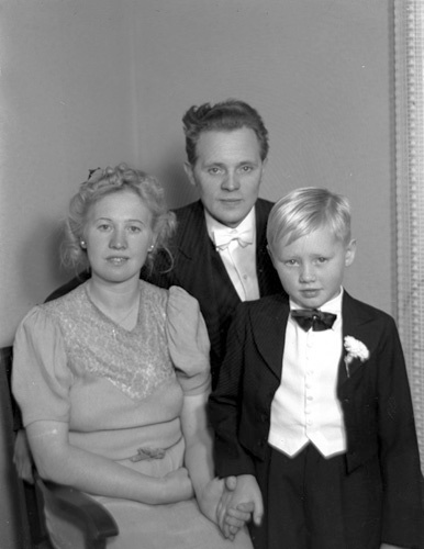 Terry Göransson bröstbild familjen Hansson Egna...